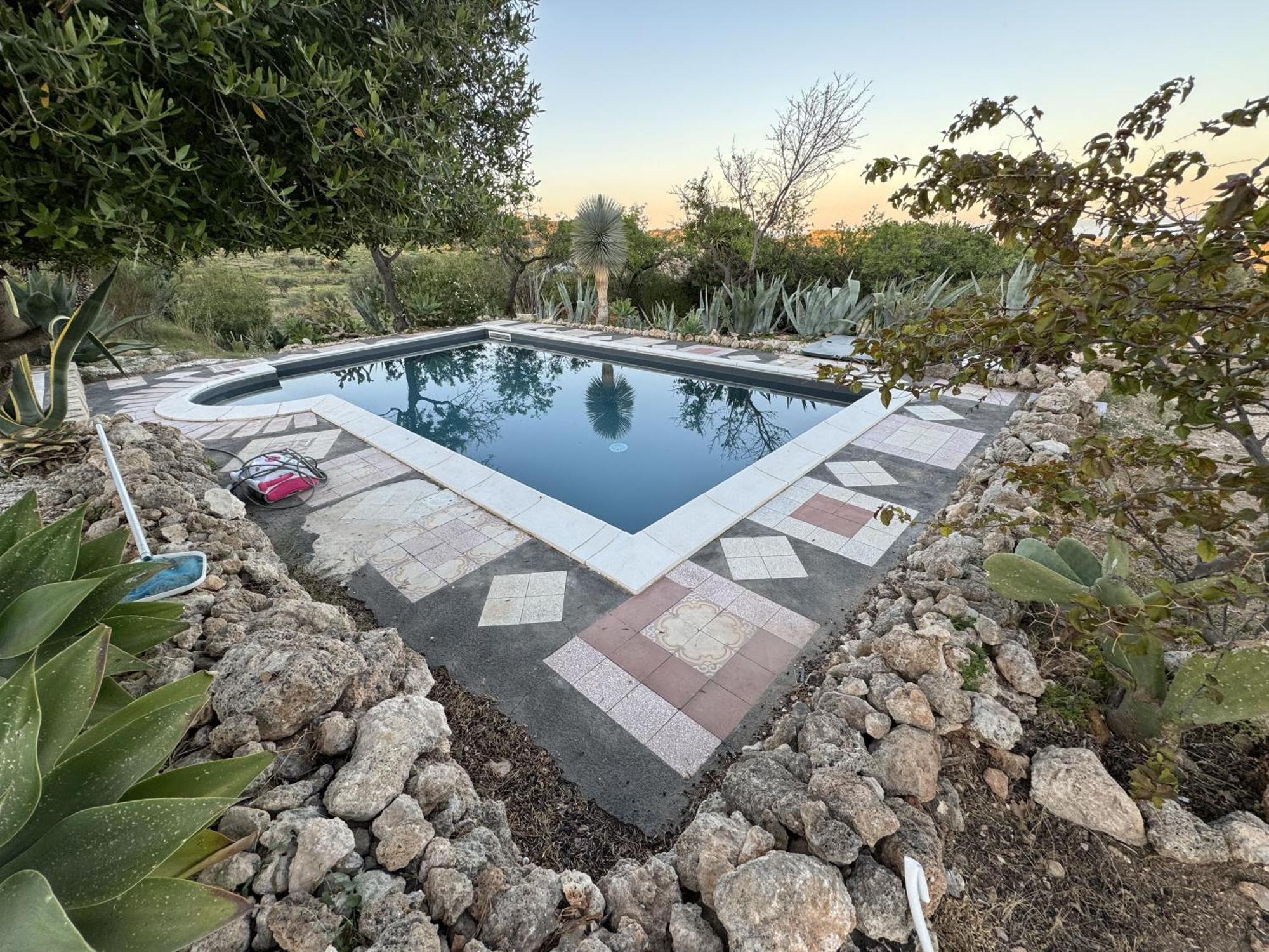 Villa La Cava Del Val Di Noto Con Piscina Privata 阿沃拉 外观 照片